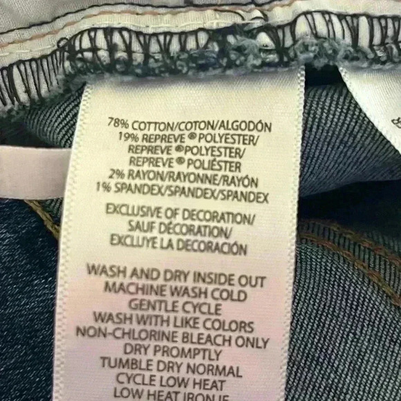 Calvin Klein Jeans Tapered Leg Women’s Size 30 - Picture 7 of 8